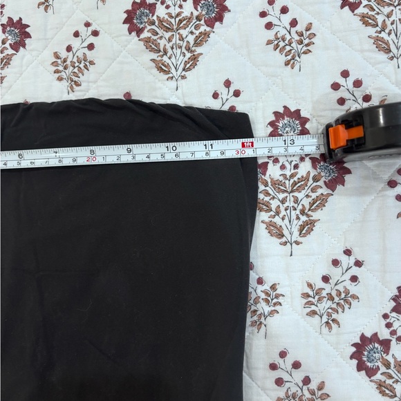 SKIMS Black Tube Dress - Picture 6 of 7